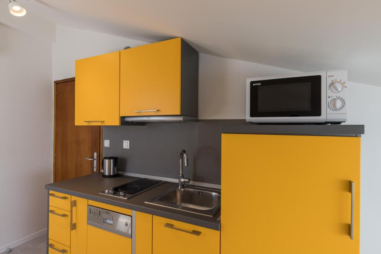 Romance Apartma